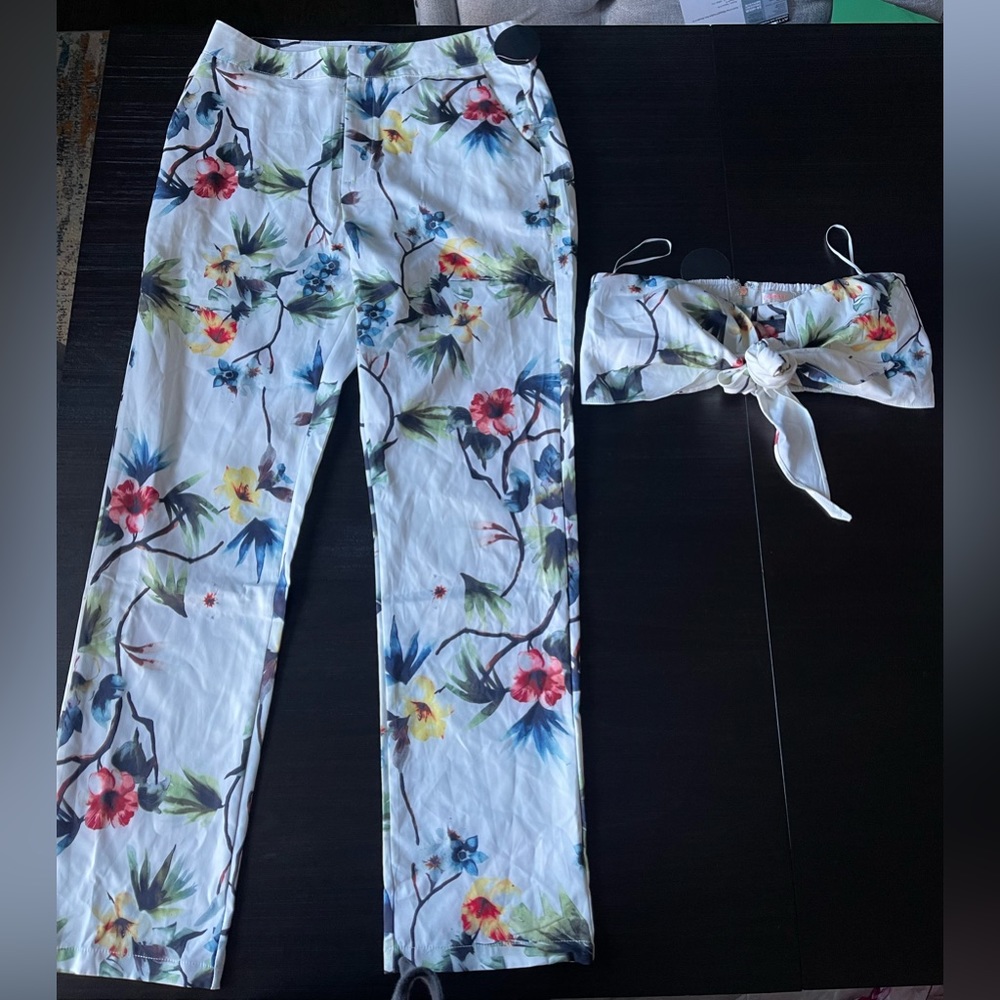 Hot Miami Styles 2 piece floral set